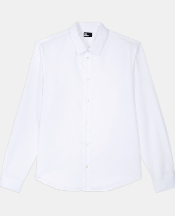 White shirt with classic collar