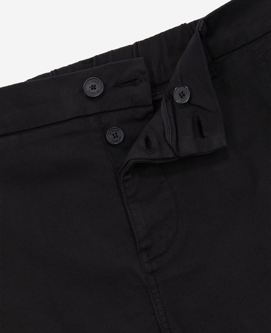 Black cargo pants