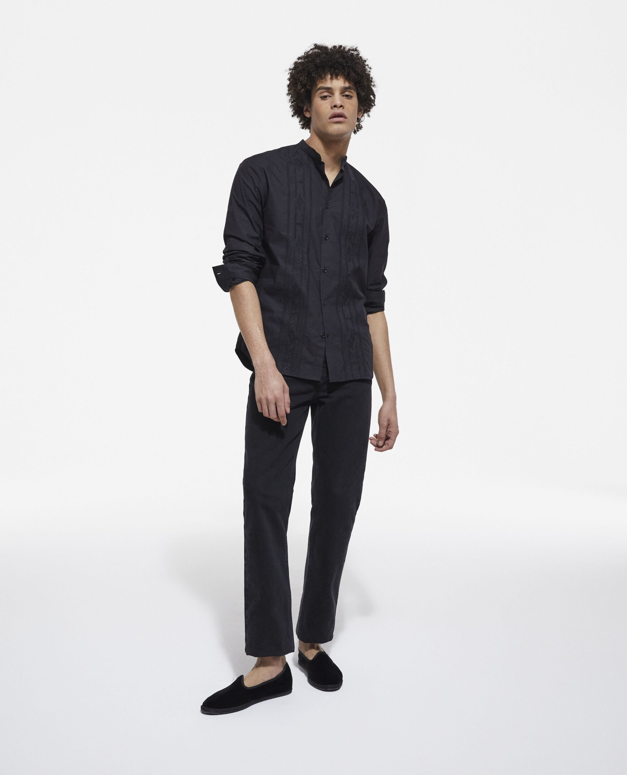 Black shirt with Mao-neck