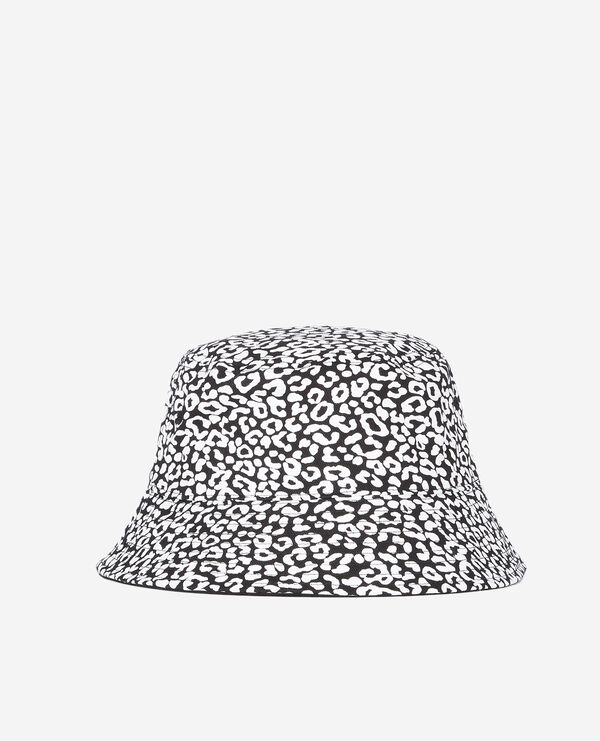 black leopard print bucket hat
