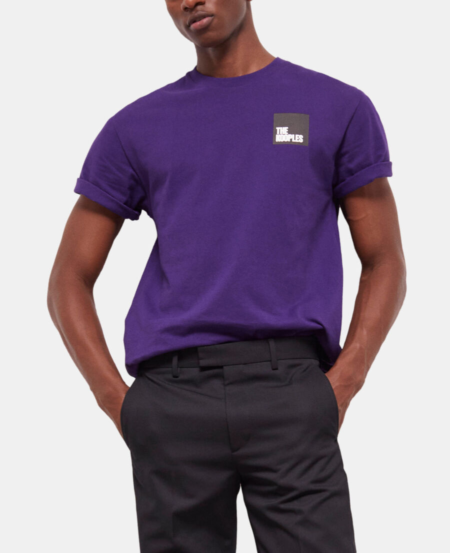 camiseta logotipo violeta para hombre