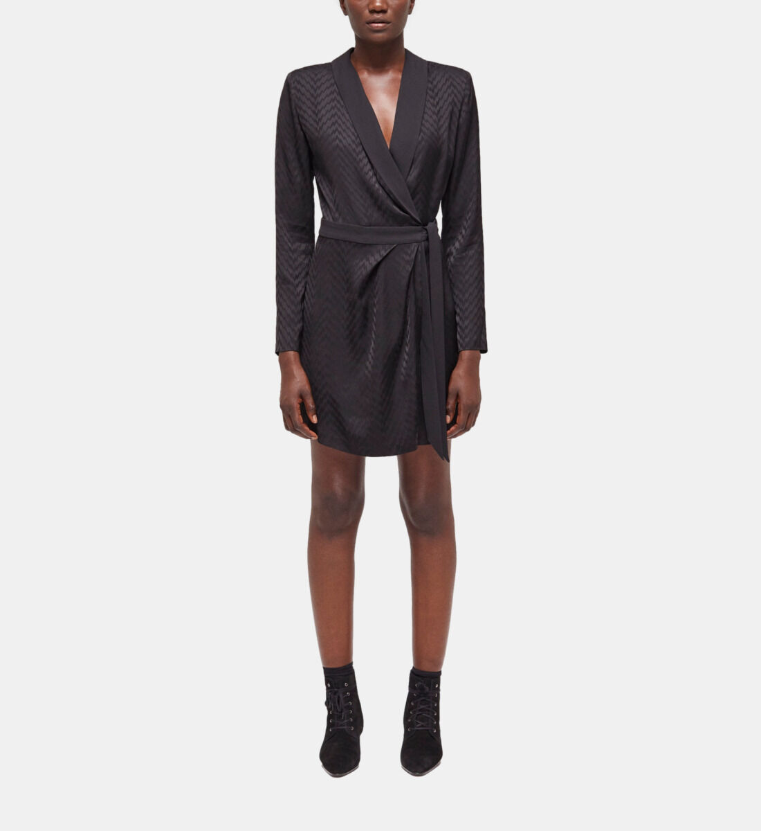Short printed wrap dress