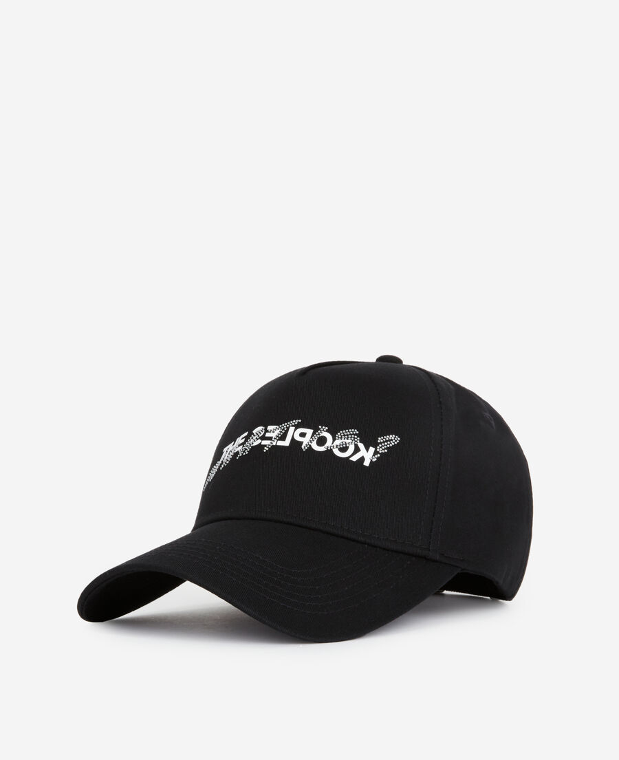 what is cap with rhinestones