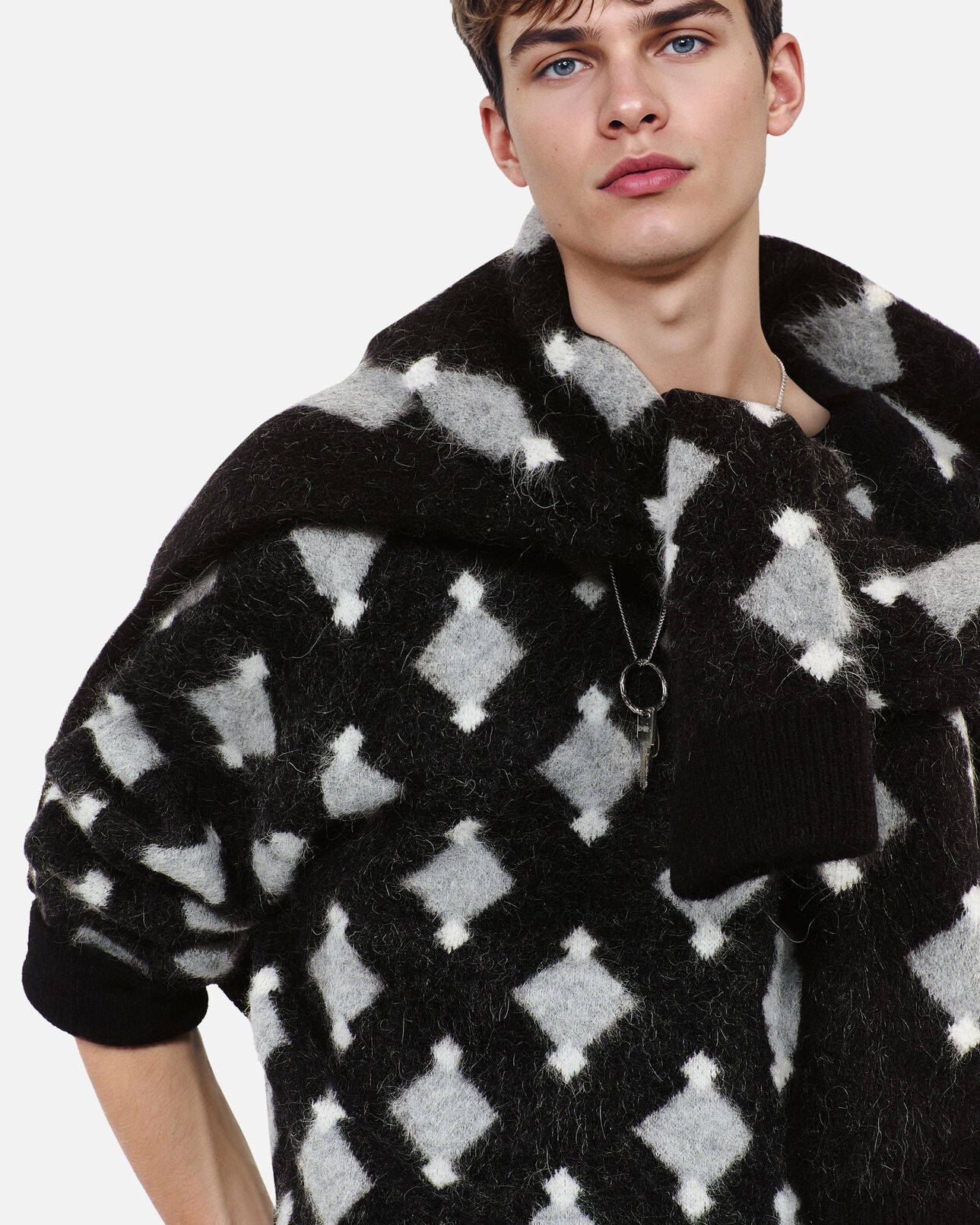 The Kooples HOMME BLACK GREY WHITE pull à losanges en laine et alpaga noir et gris