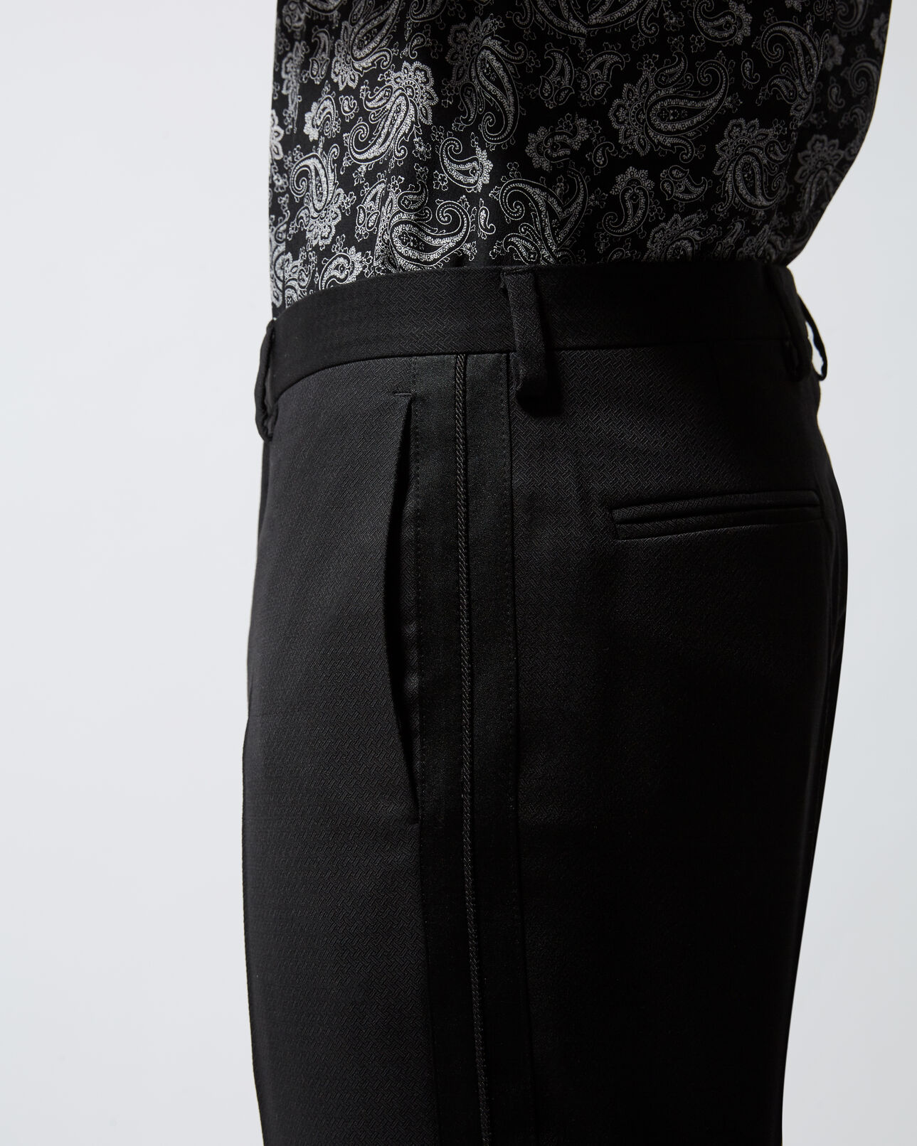 The Kooples HOMME BLACK pantalon costume noir à bande satin