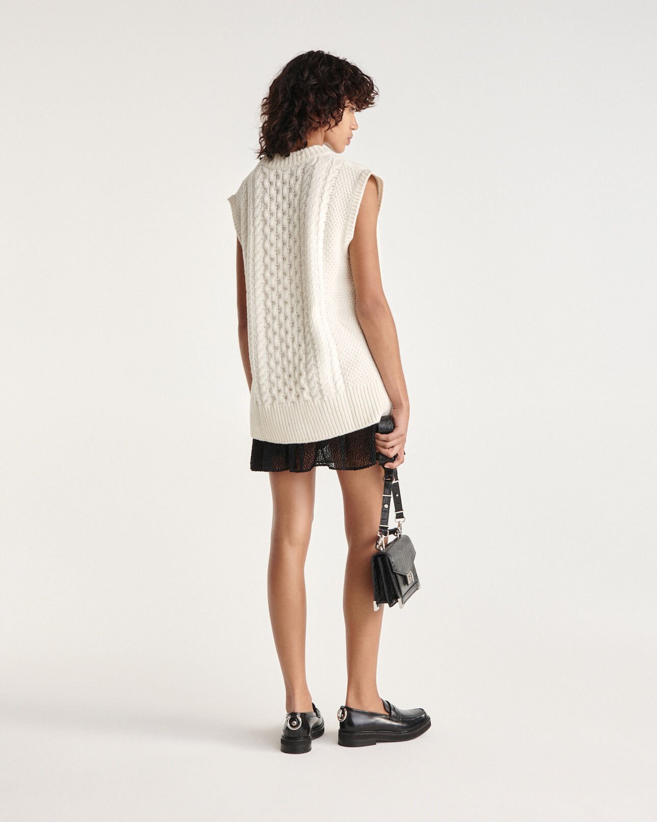 The Kooples FEMME OFF WHITE pull laine blanc sans manches à col v