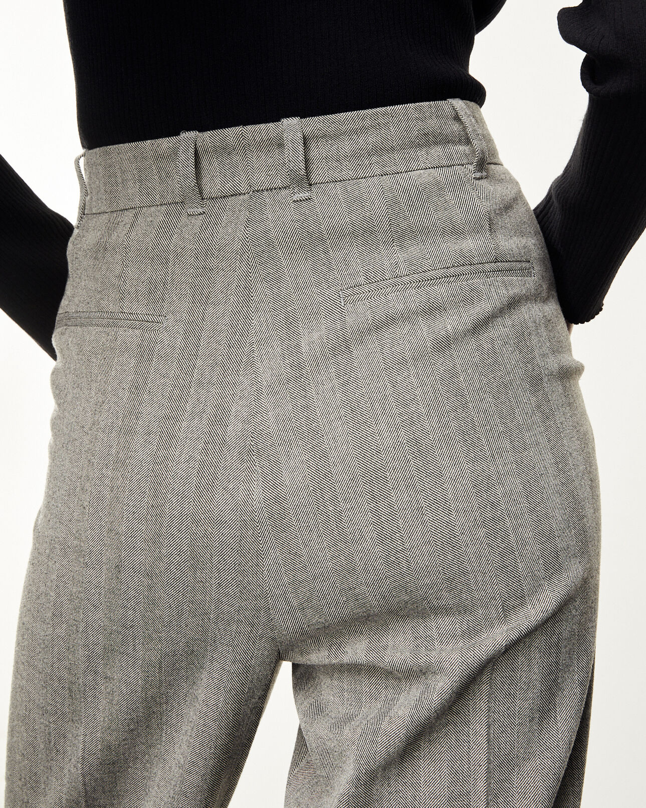 The Kooples FEMME GREY pantalon costume gris fluide à chevrons