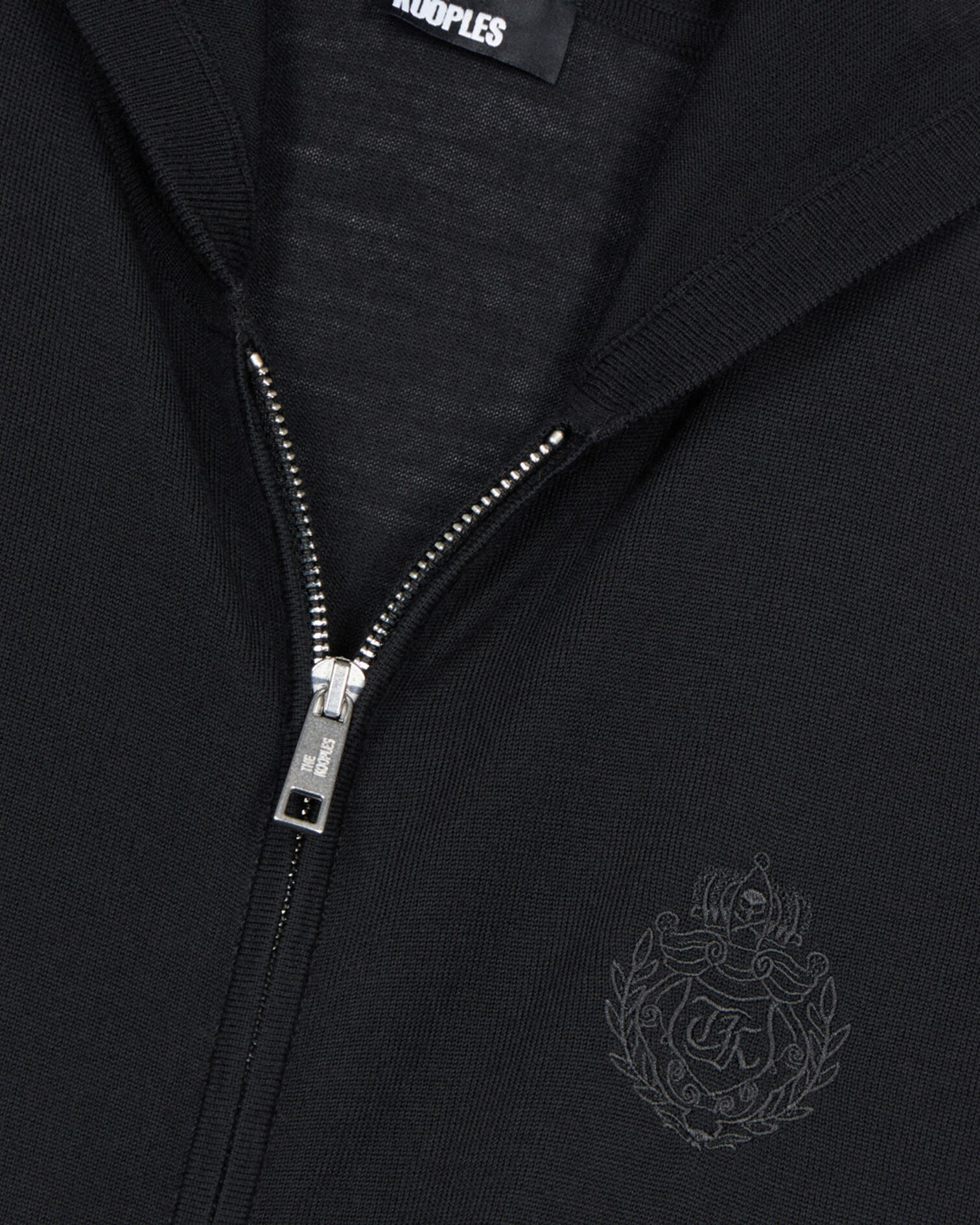 Schwarzer Cardigan mit Kapuze aus Wolle, BLACK, hi-res image number null