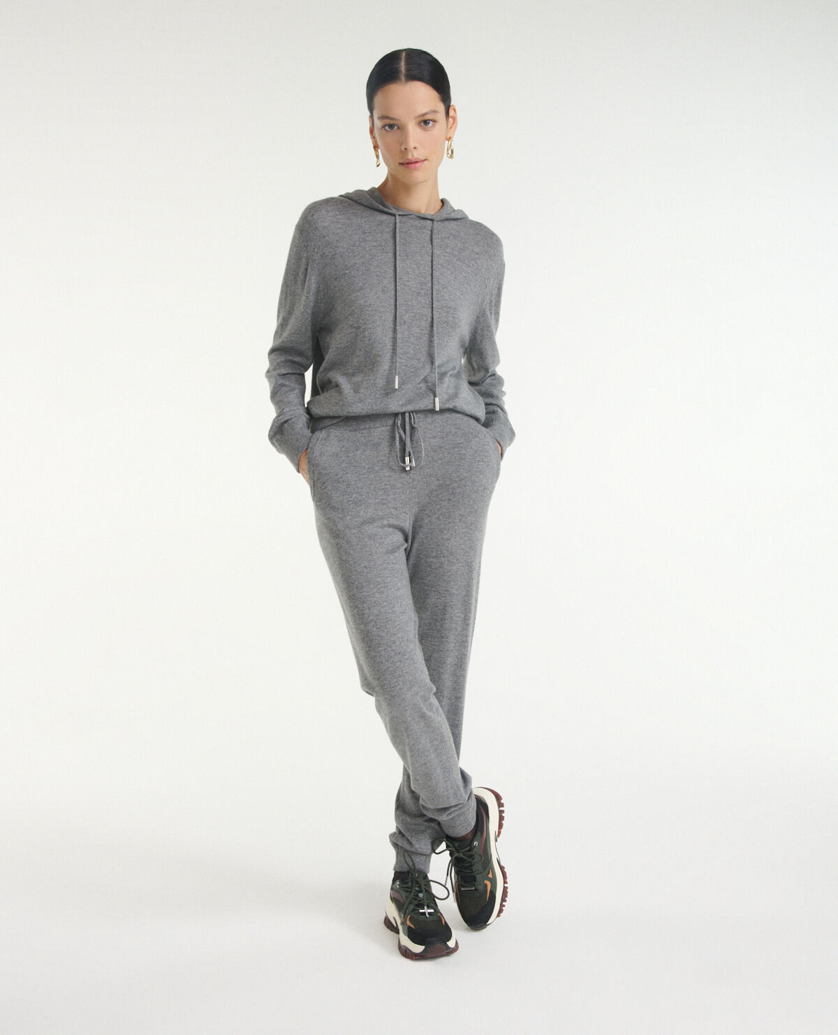 Grey joggers 2025 plain