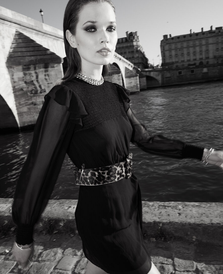 Robe courte noire smock?�e en haut | The Kooples - France