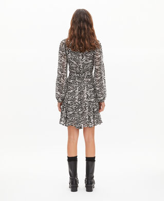 The Kooples FEMME BLACK WHITE robe courte portefeuille imprim&eacute;e z&egrave;bre