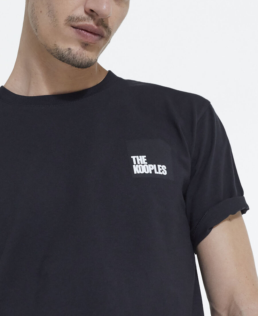 black t-shirt