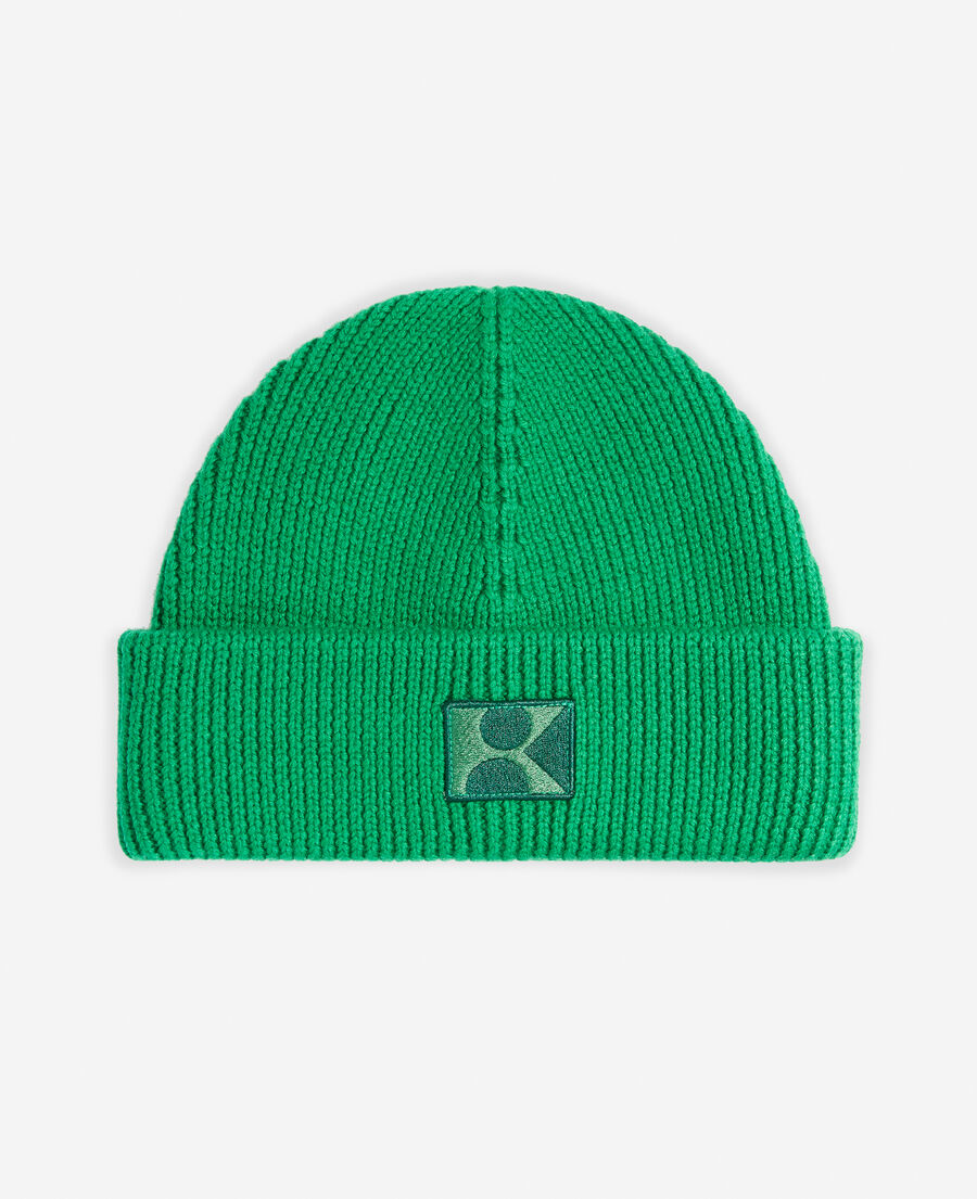 ribbed wool beanie in green with monogram
