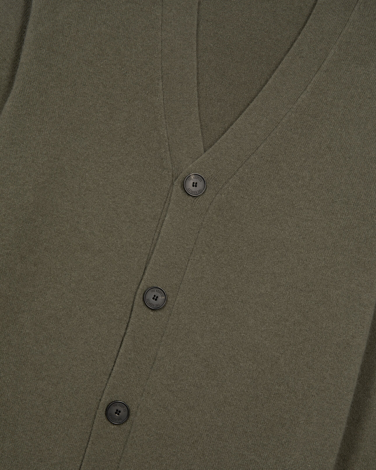 The Kooples HOMME OLIVE KAKI cardigan en cachemire kaki