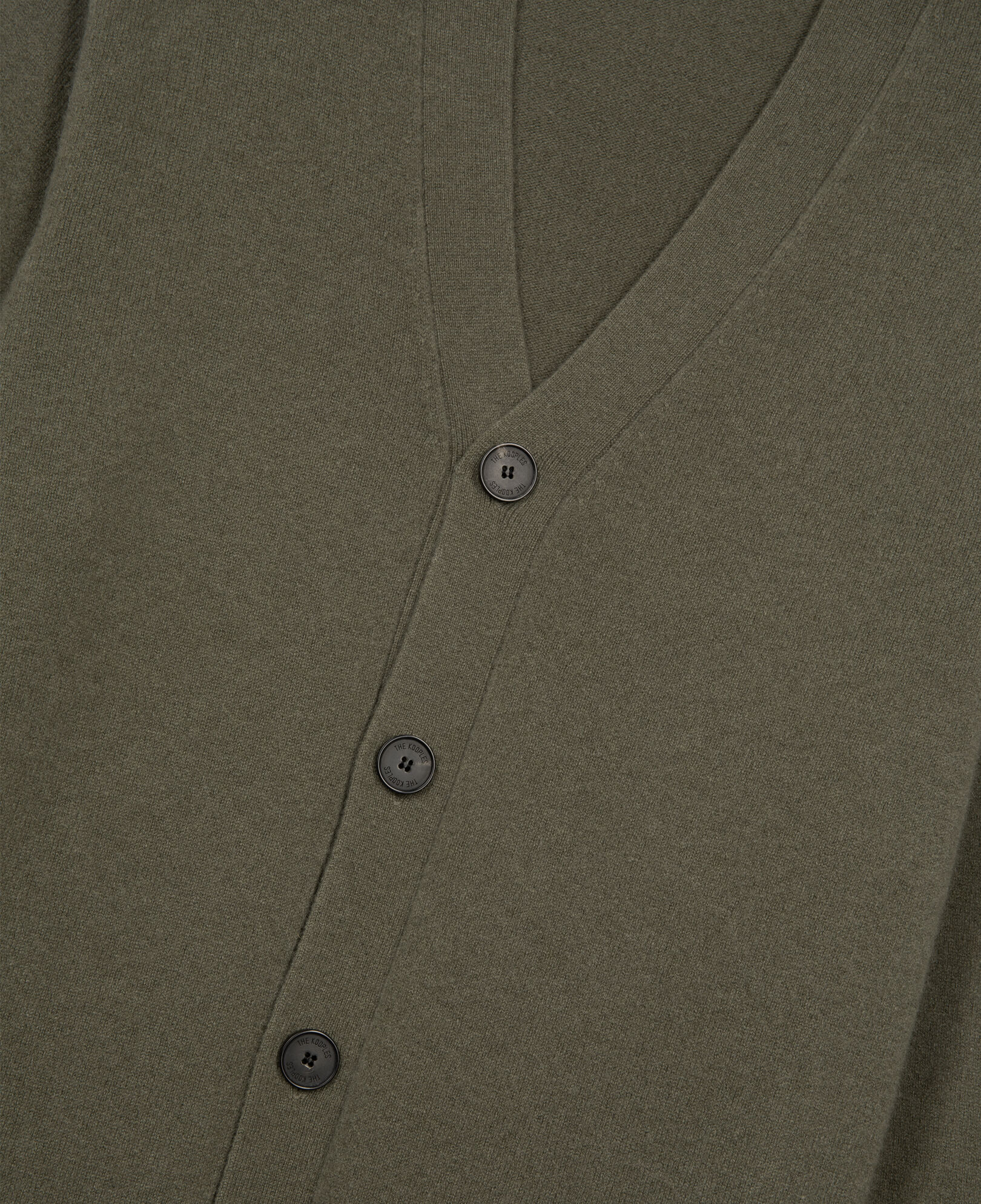 The Kooples HOMME OLIVE KAKI cardigan en cachemire kaki