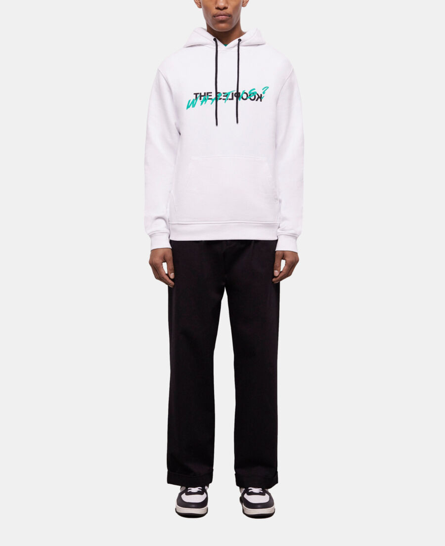 weißes sweatshirt mit „what is“-schriftzug