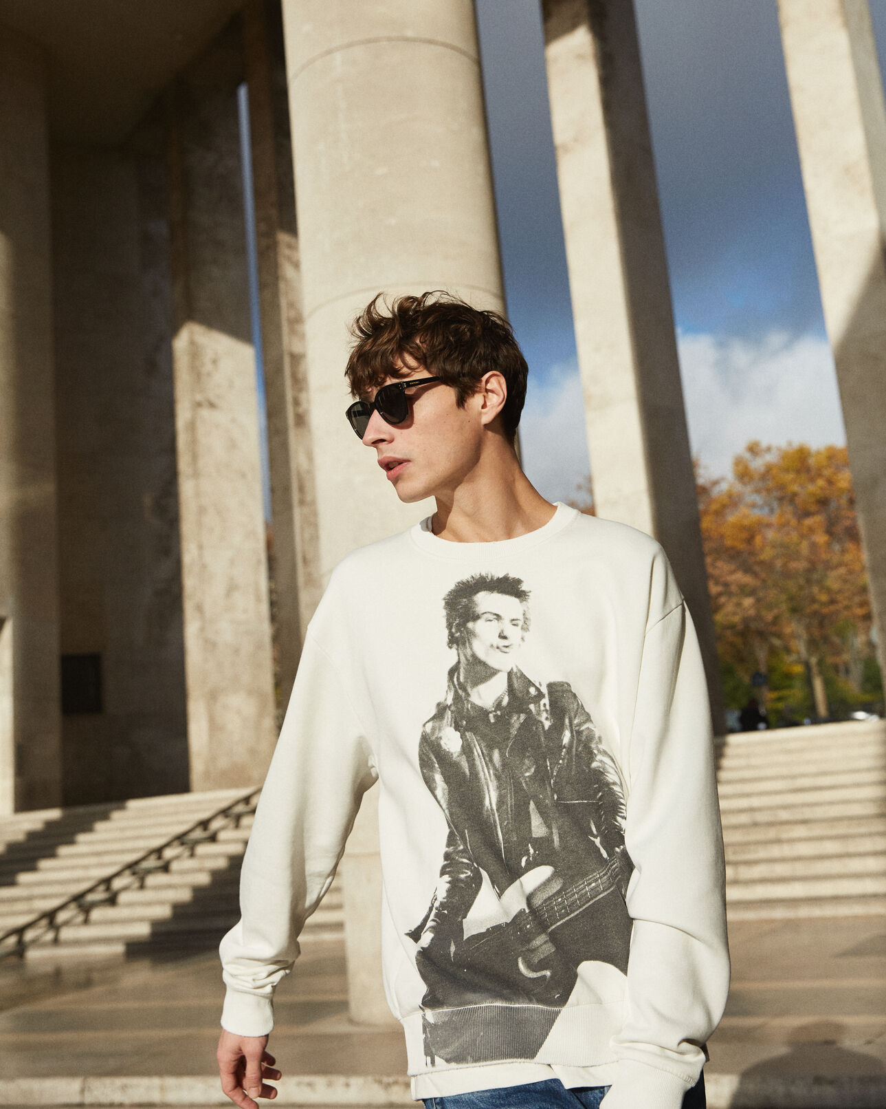 The Kooples HOMME ECRU sweat blanc en coton à sérigraphie sex pistols