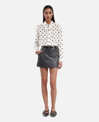 The Kooples WOMEN BLACK STONE short black leather skirt