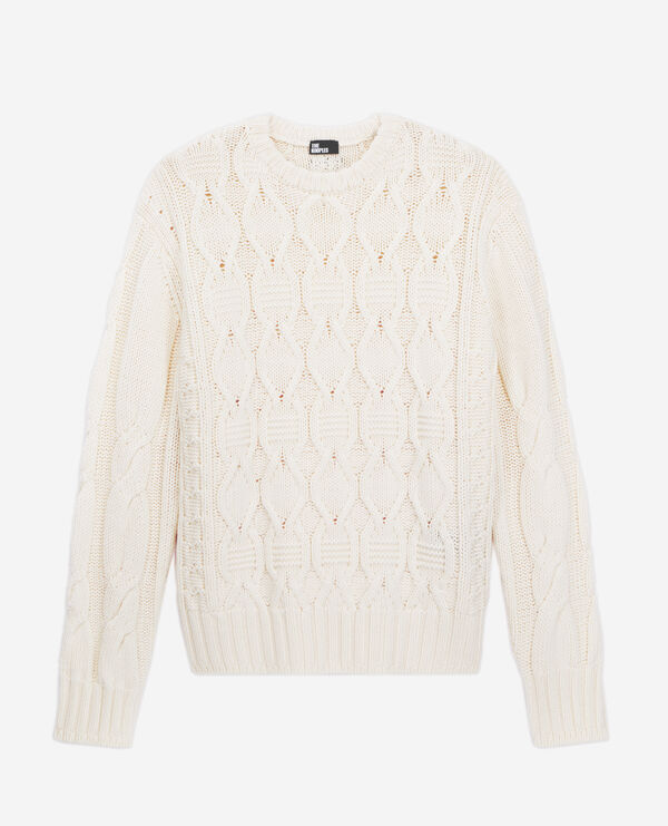 pull écru en laine torsadée