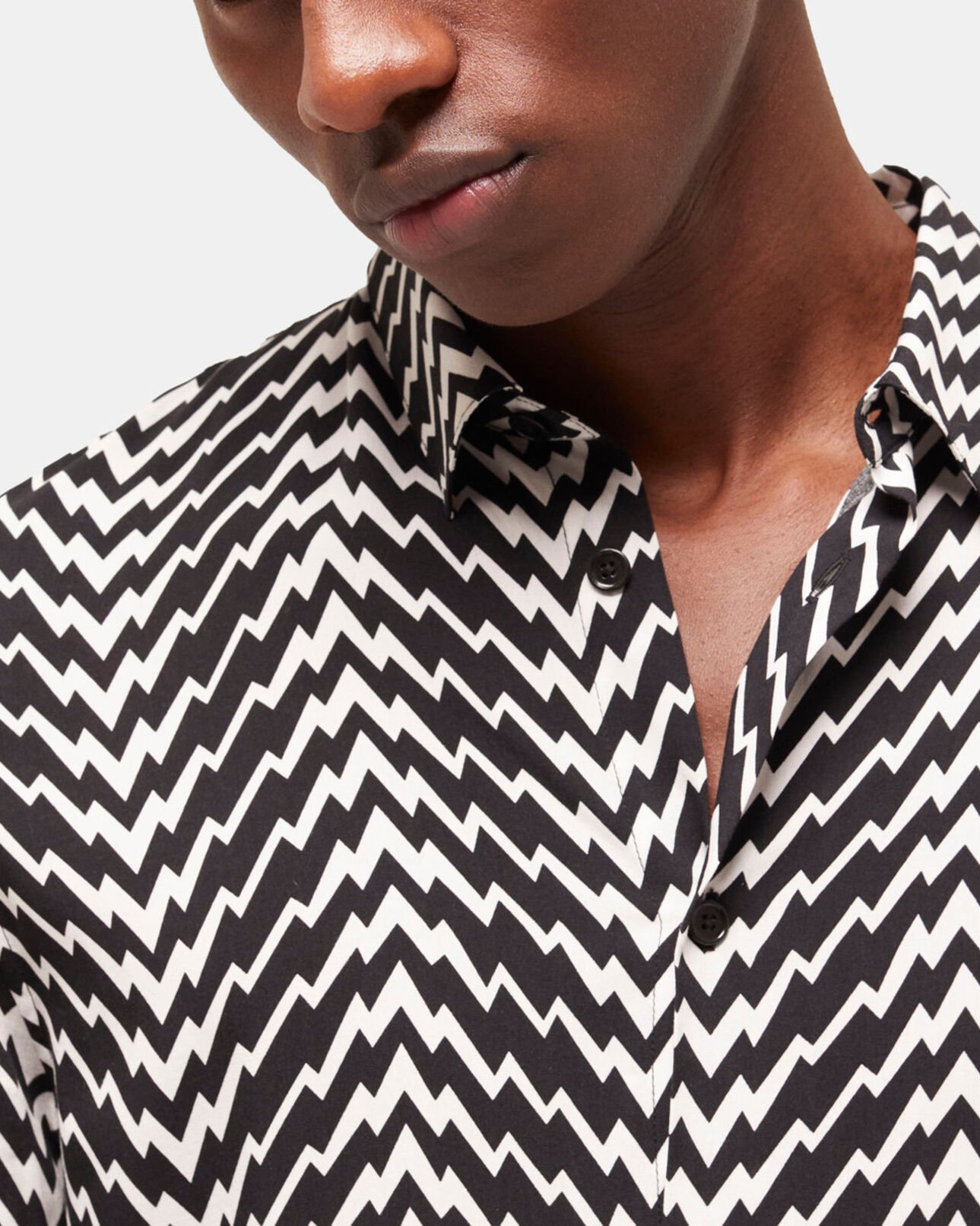The Kooples HERREN BLACK WHITE hemd mit klassischem kragen und print