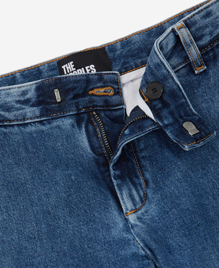 wide-leg blue jeans