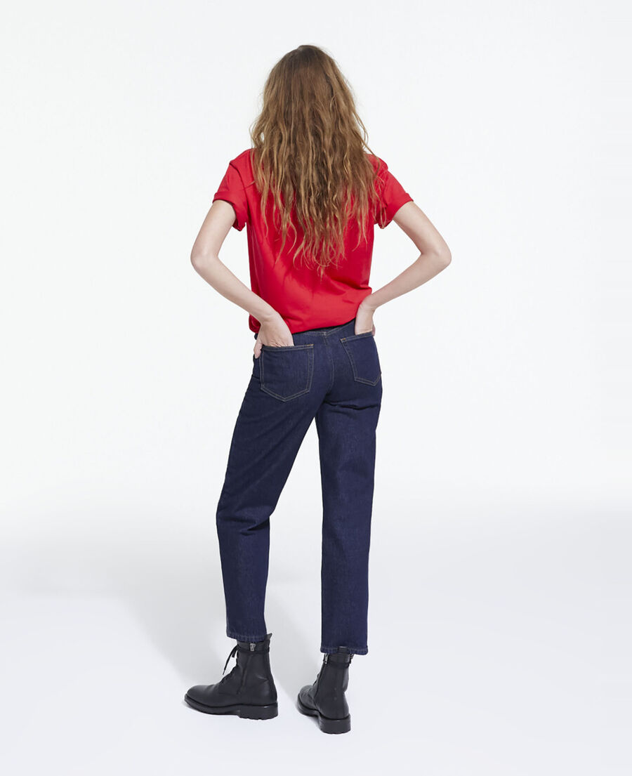 red cotton t-shirt