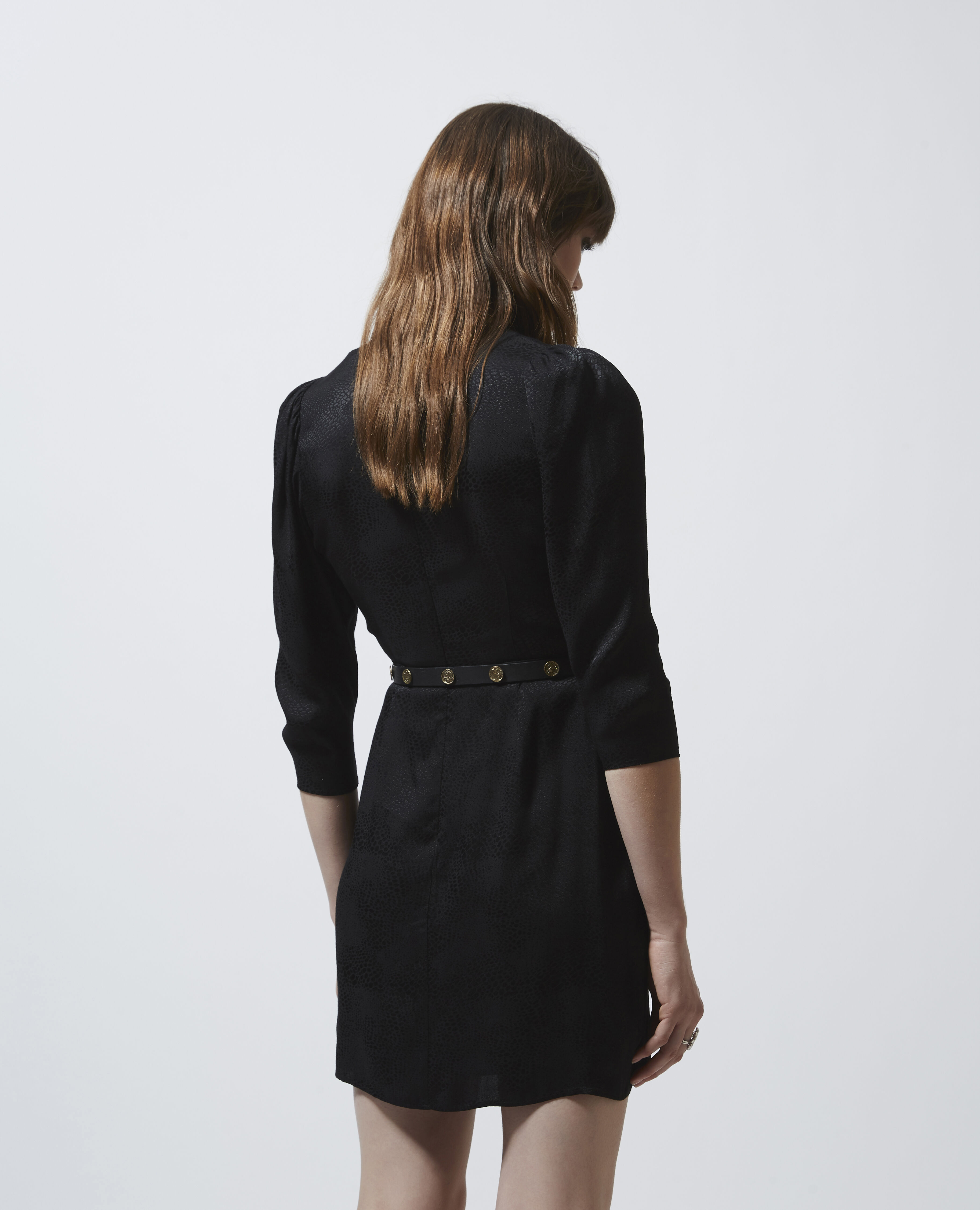 Black dress 2025 with shoulder pads