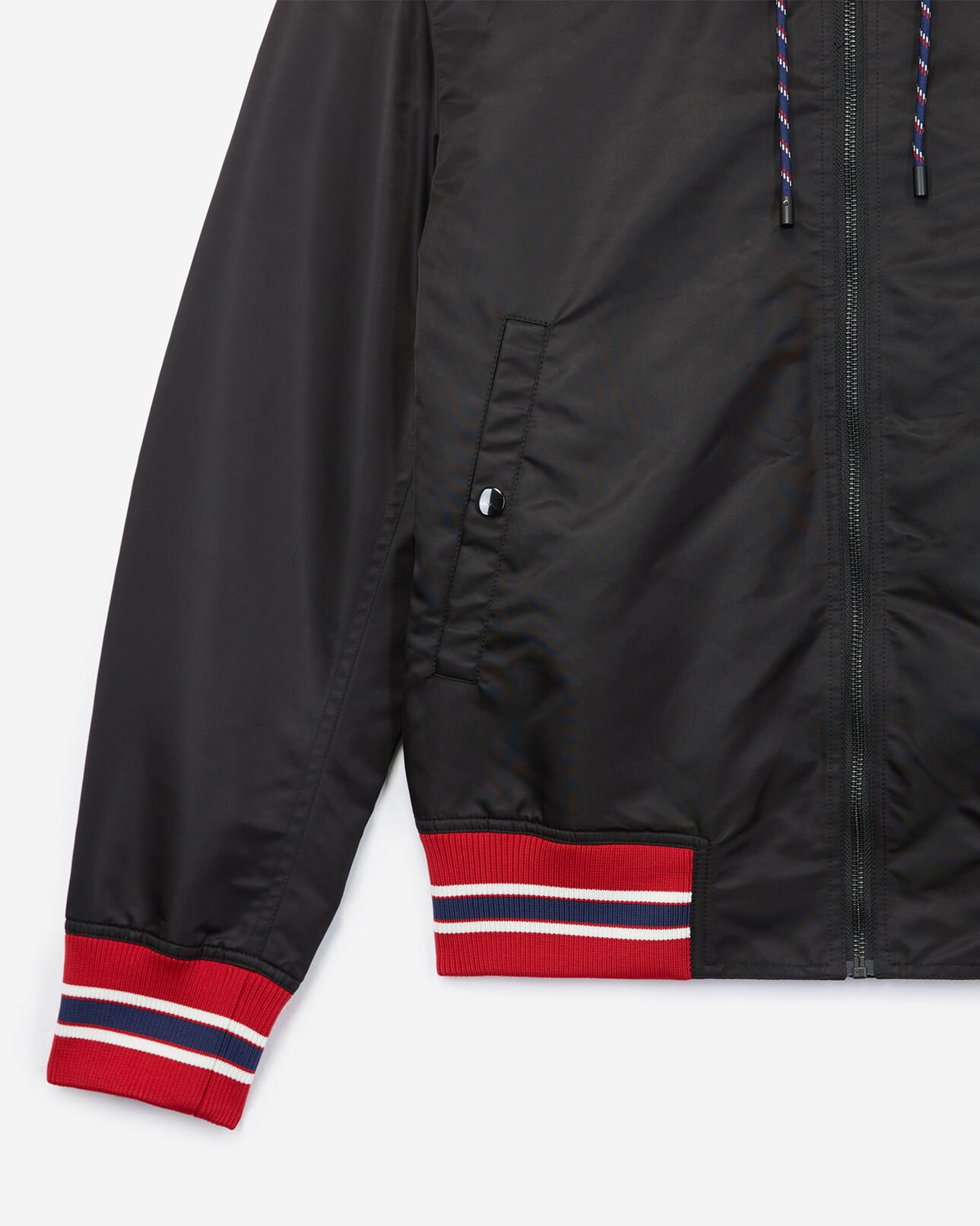 The Kooples HOMBRE BLACK chaqueta, capucha negra, detalle de borde tricotado tricolor