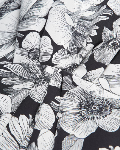 , BLACK WHITE, hi-res image number null
