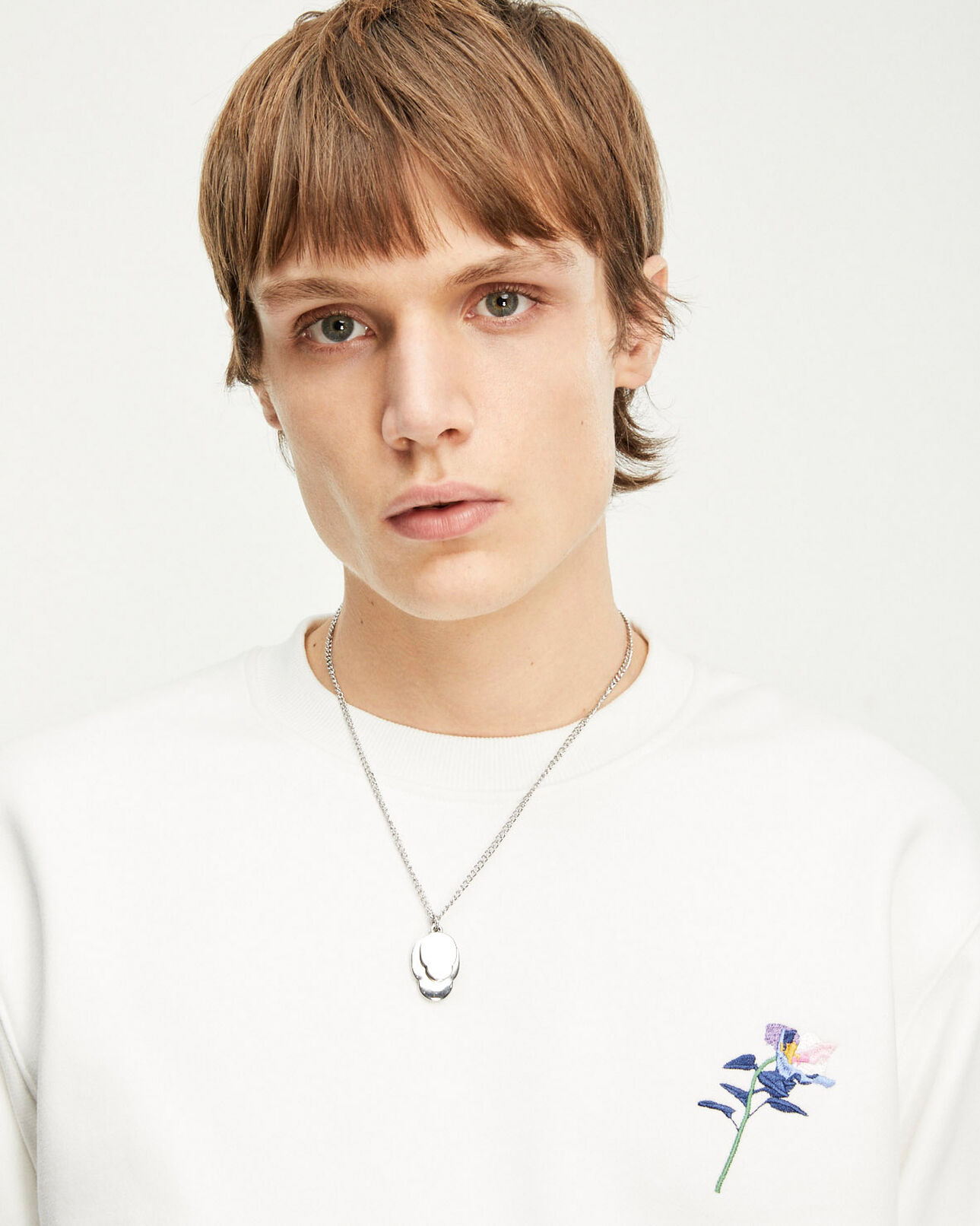 The Kooples HOMME OFF WHITE sweat coton écru à fleurs brodées