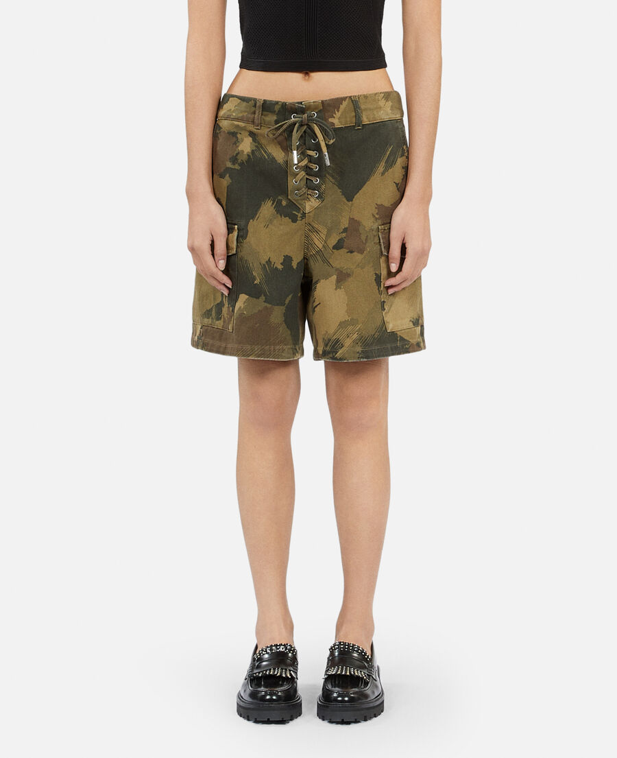 camouflage-shorts aus denim