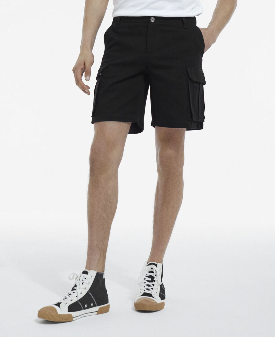 black organic cotton shorts w/ cargo pockets