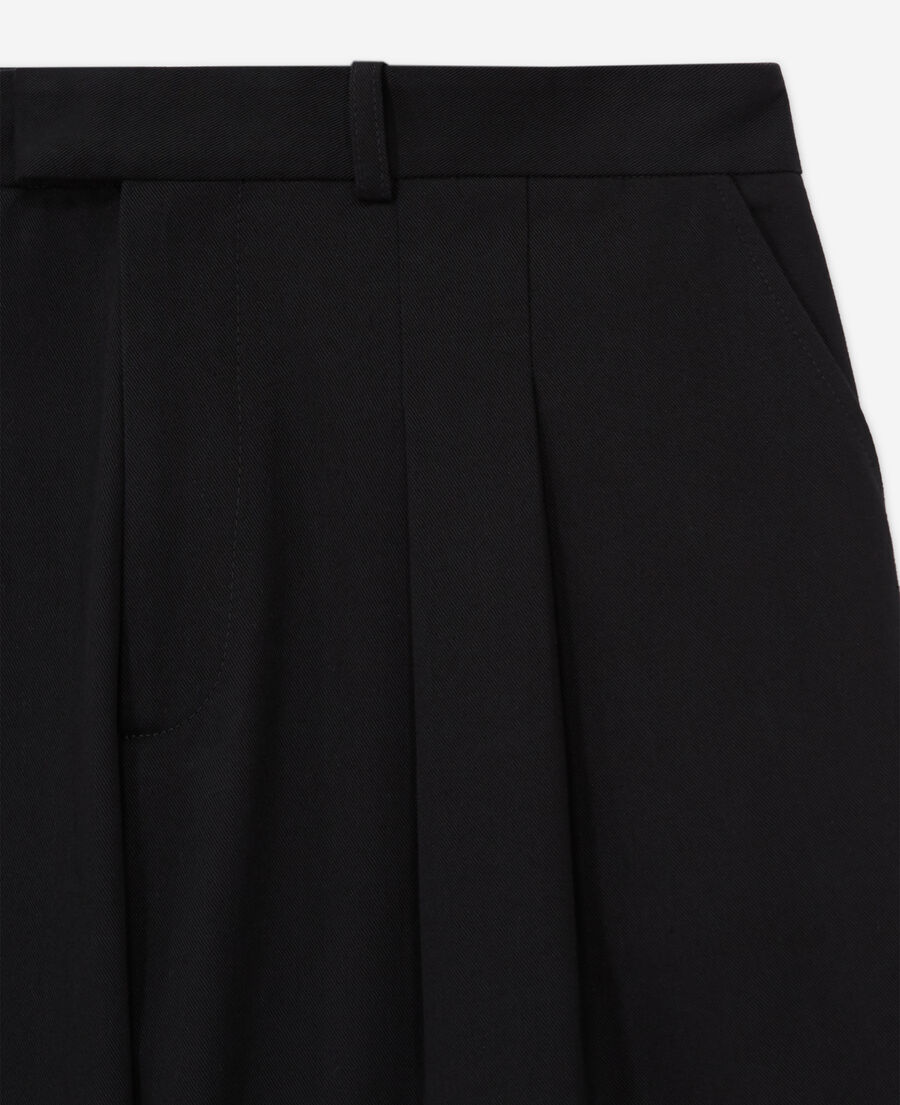 wide-leg black pants