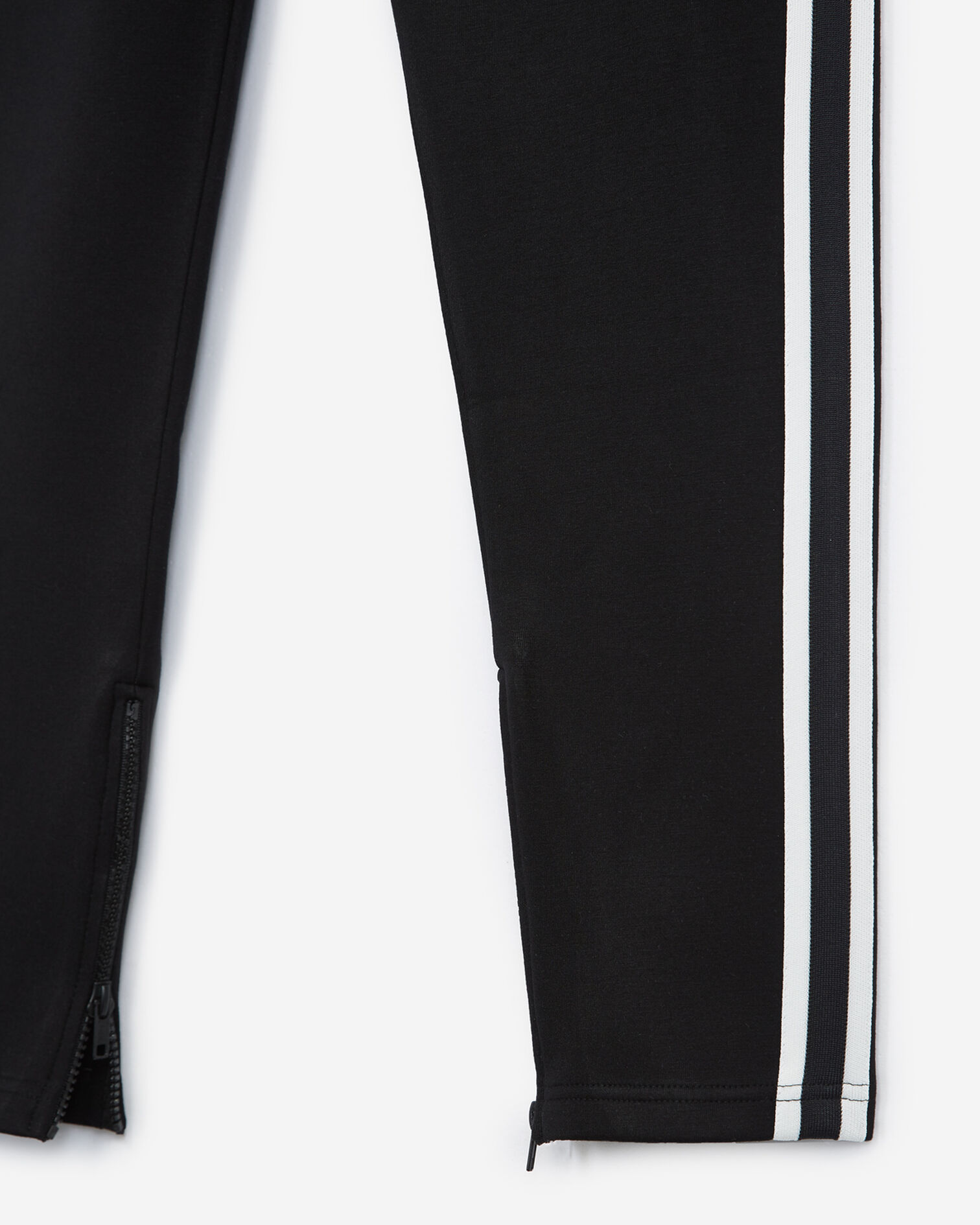 Black slim-fit joggers with elastic waist, BLACK, hi-res image number null