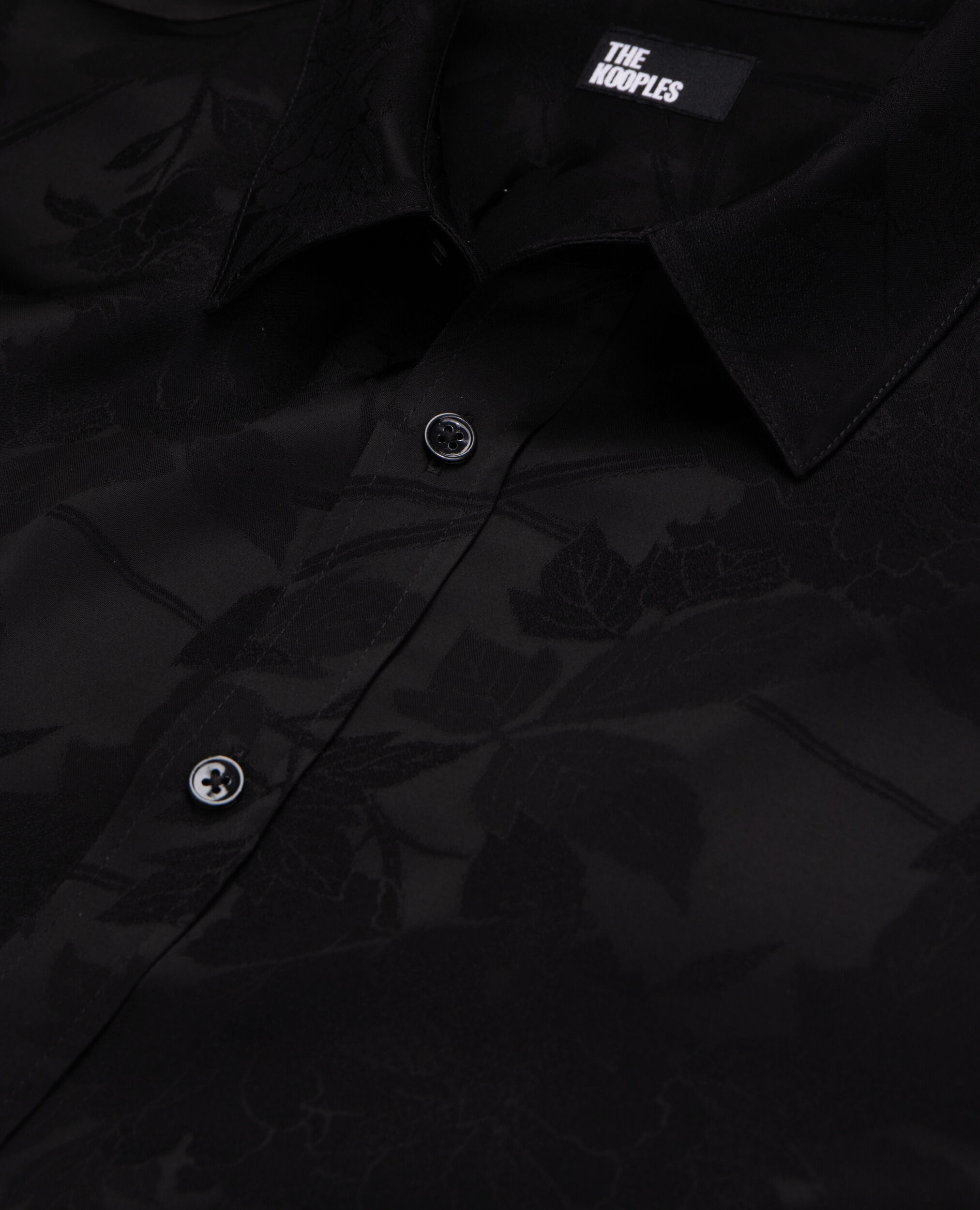 Schwarzes Jacquard-Hemd mit Blumenmotiv, BLACK, hi-res image number null