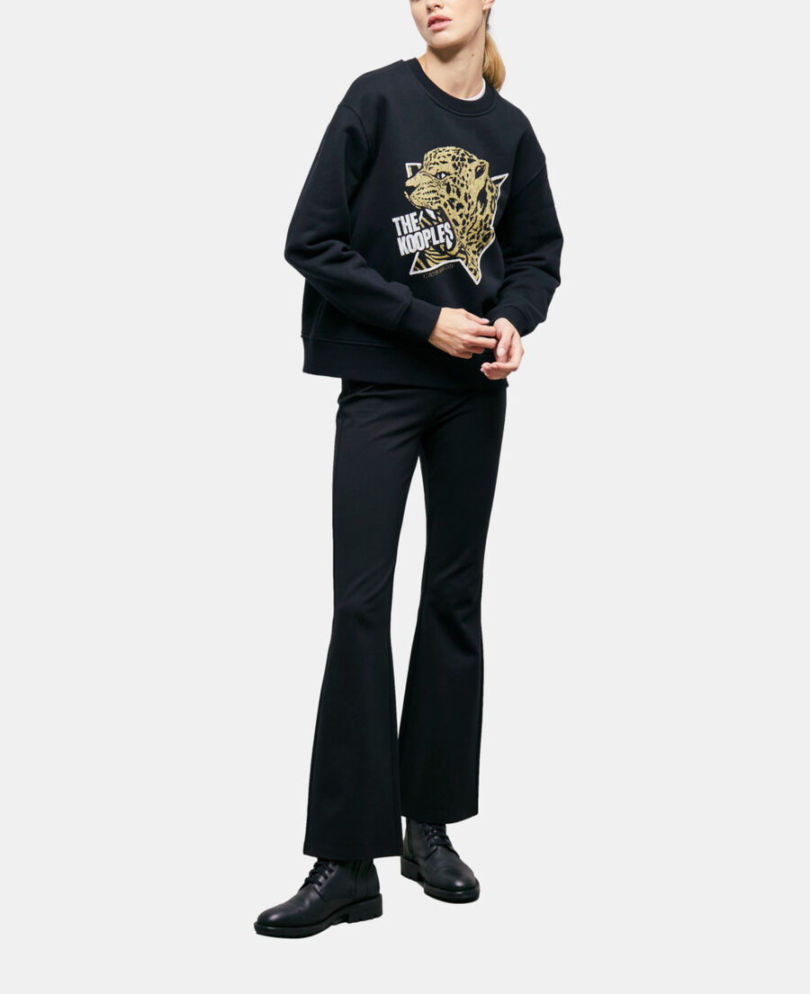 sudadera con capucha serigrafiada negra