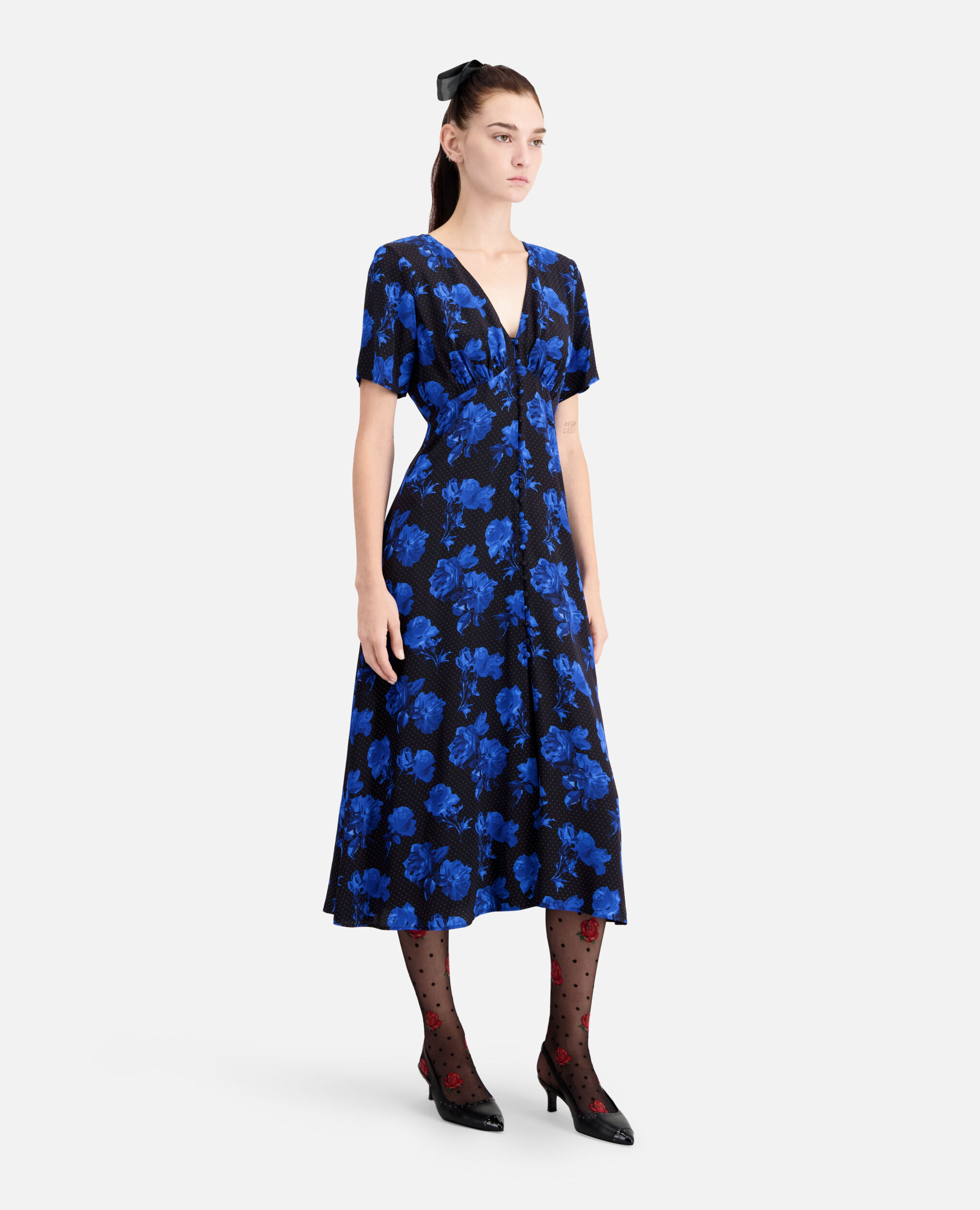 Langes Kleid aus Seide mit Print, BLACK BLUE, hi-res image number null