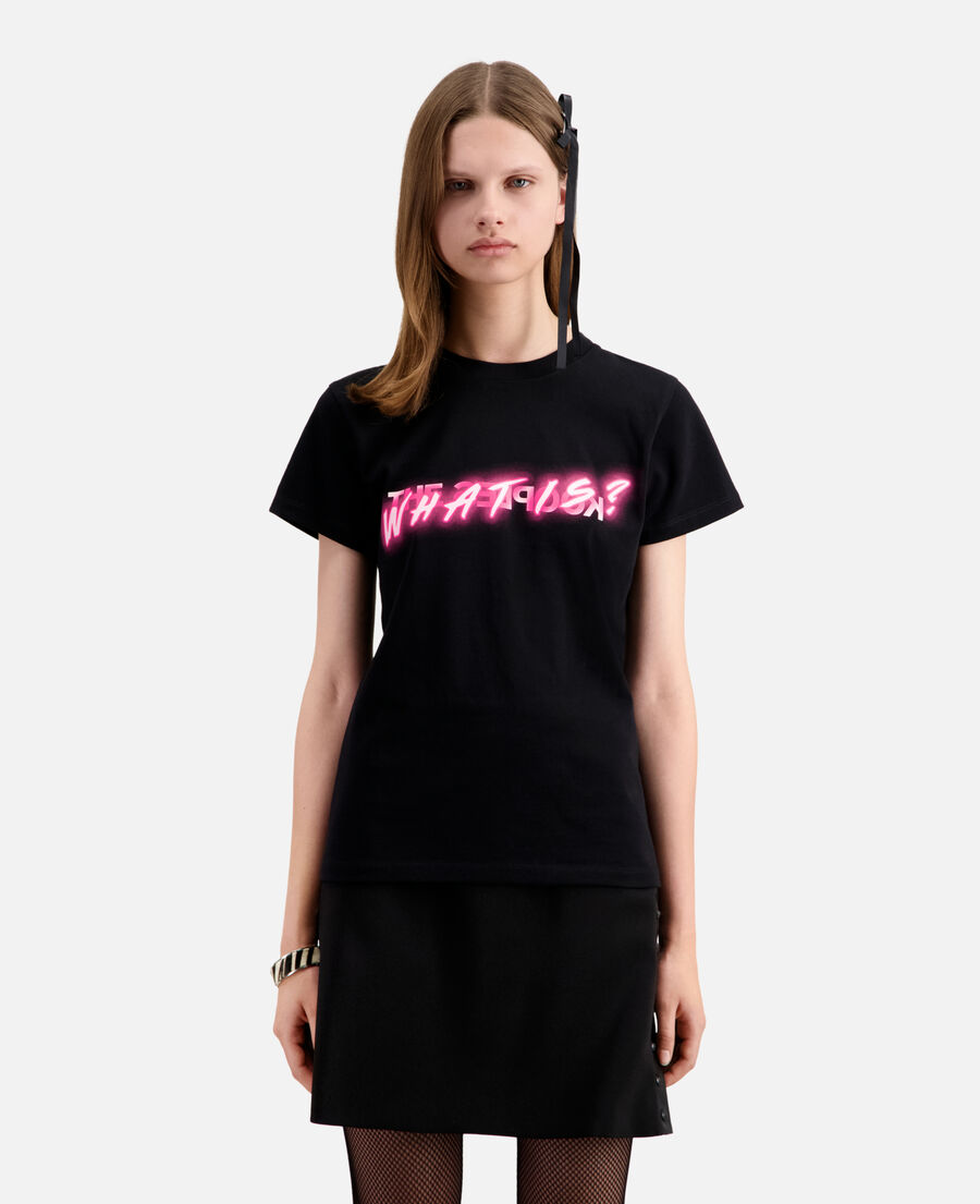 what is black t-shirt