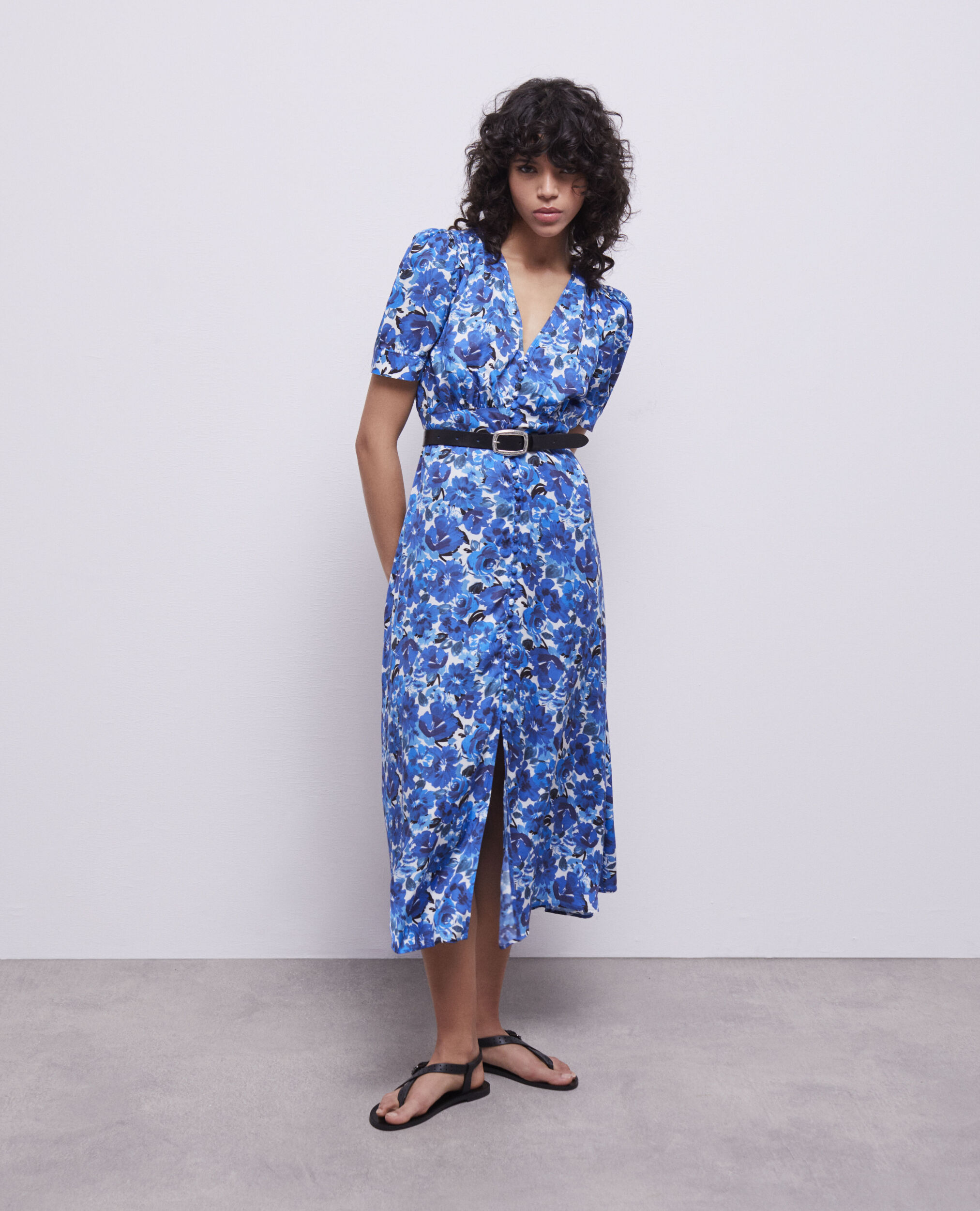 Langes Kleid mit Print und Knopfverschluss, BLUE WHITE, hi-res image number null