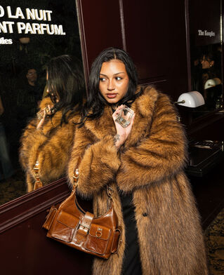 The Kooples DAMEN CHOCOLATE langer mantel in pelzoptik braun