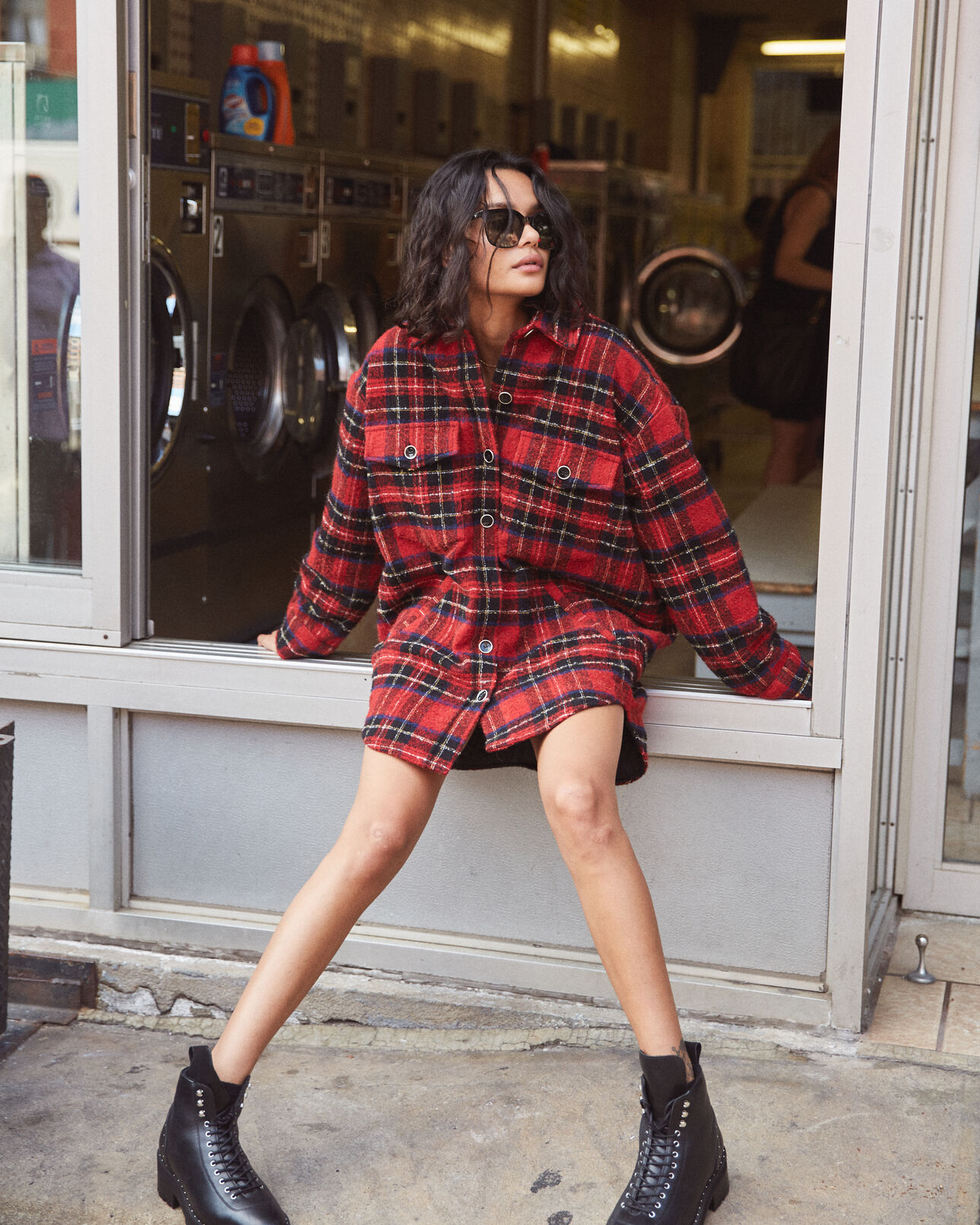 The Kooples FEMME BLACK - RED manteau bi-matière à carreaux