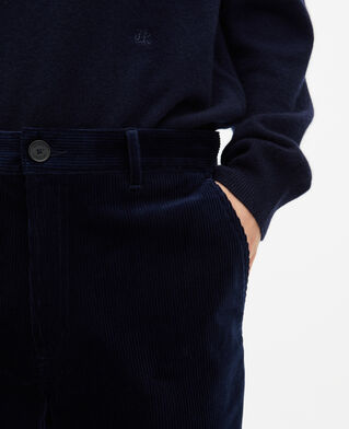 The Kooples HOMME NAVY pantalon large en velours c&ocirc;tel&eacute; marine