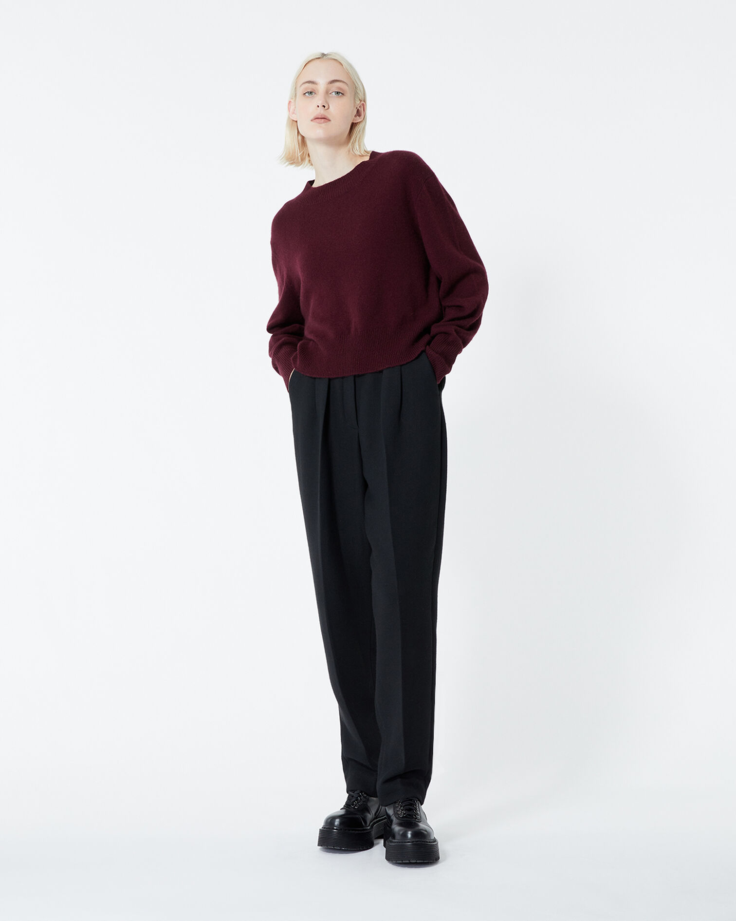 Burgundy cashmere sweater with crew neck, BORDEAUX, hi-res image number null