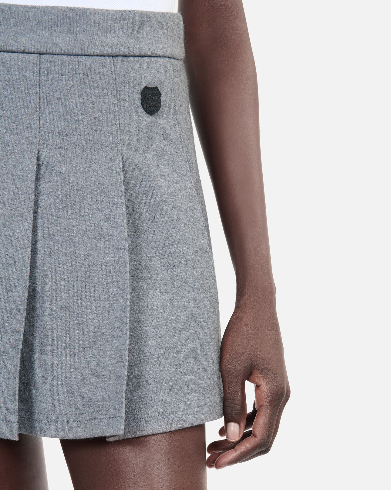 The Kooples FEMME GREY MELANGE jupe courte plissée grise