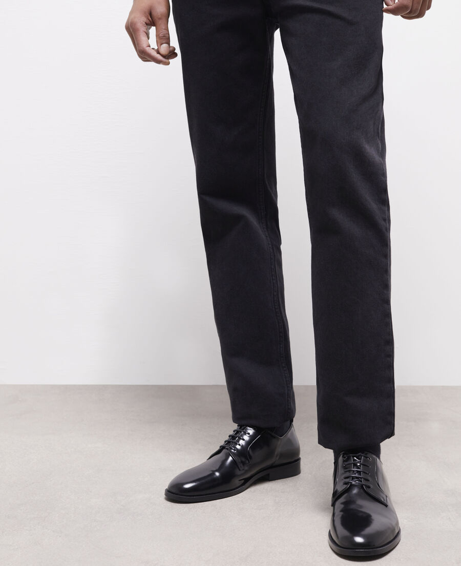 black patent leather shoes