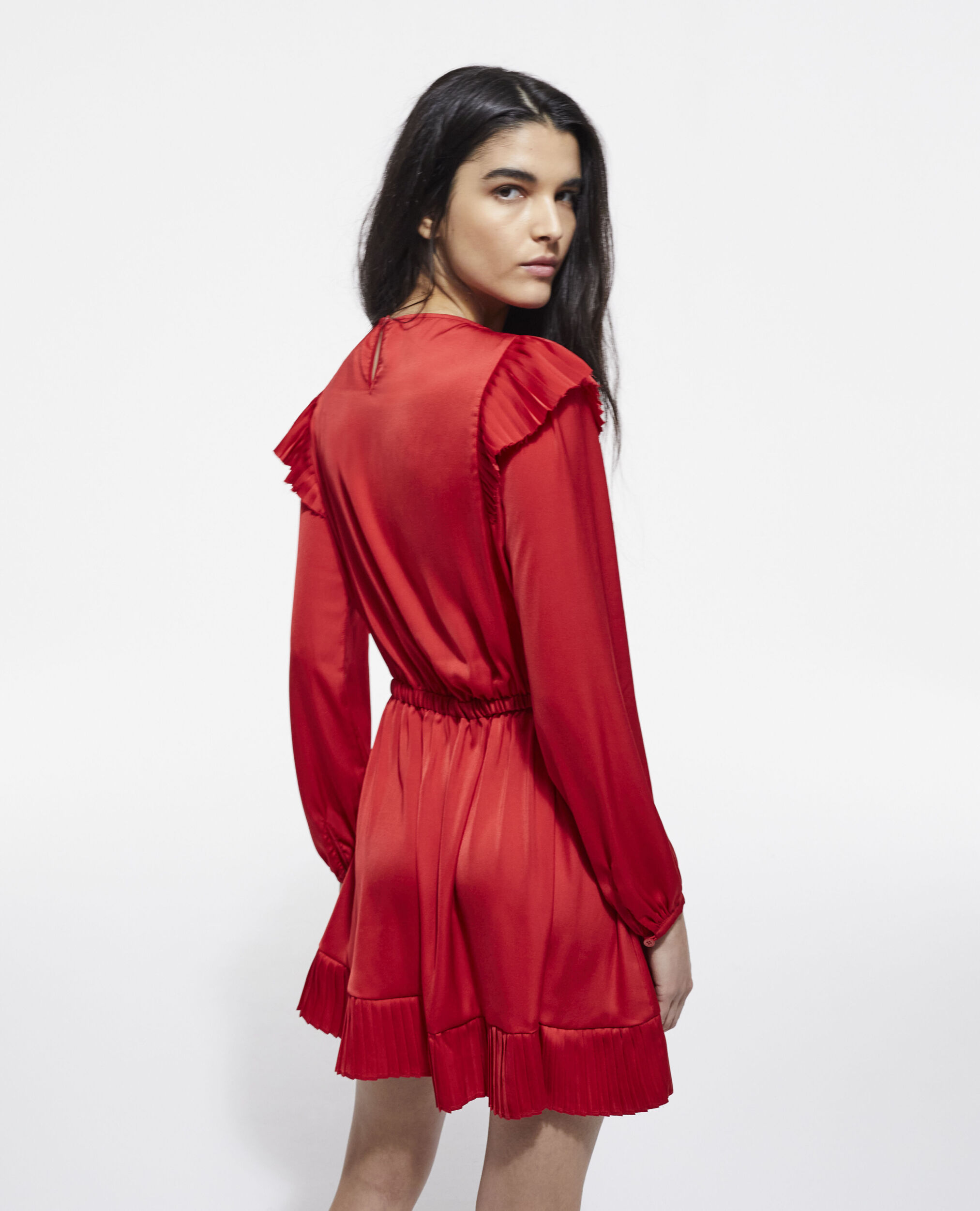 Silk short deals red dress