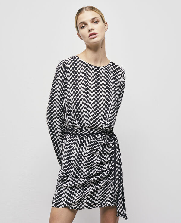 black and white printed scarf