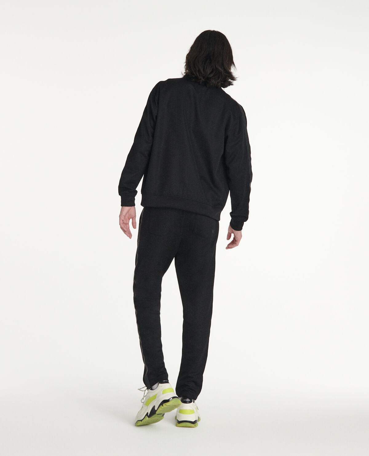 Jogging adidas hotsell bande logo