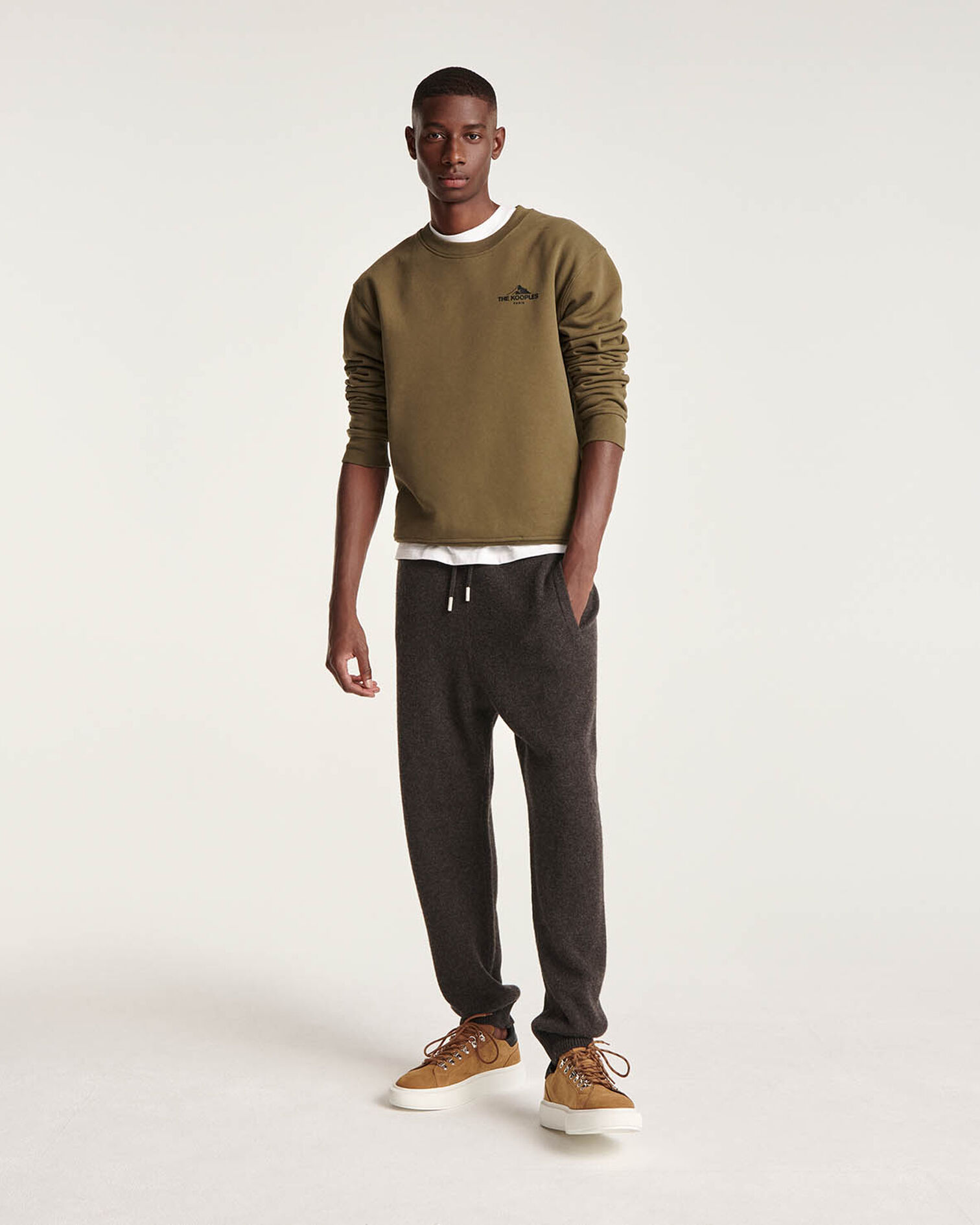 Brown wool joggers in loose-fitting knit, BROWN, hi-res image number null