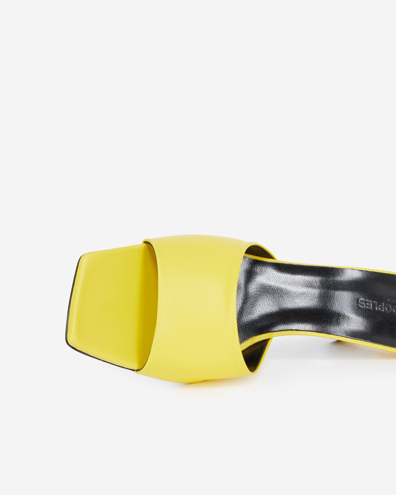 The Kooples FEMME YELLOW sandales à talons jaunes cuir lisse